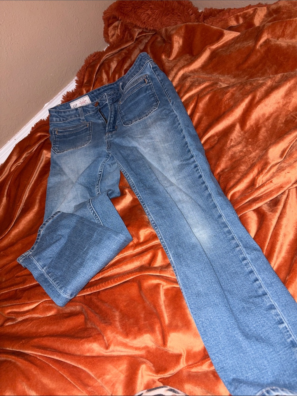 GAP Women's Light Blue high rise Jeans